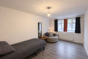 Photo 6- click for photo gallery